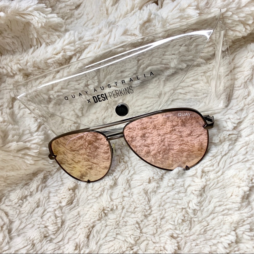 Quay Australia x Desi Perkins High Key Gun/Rose
